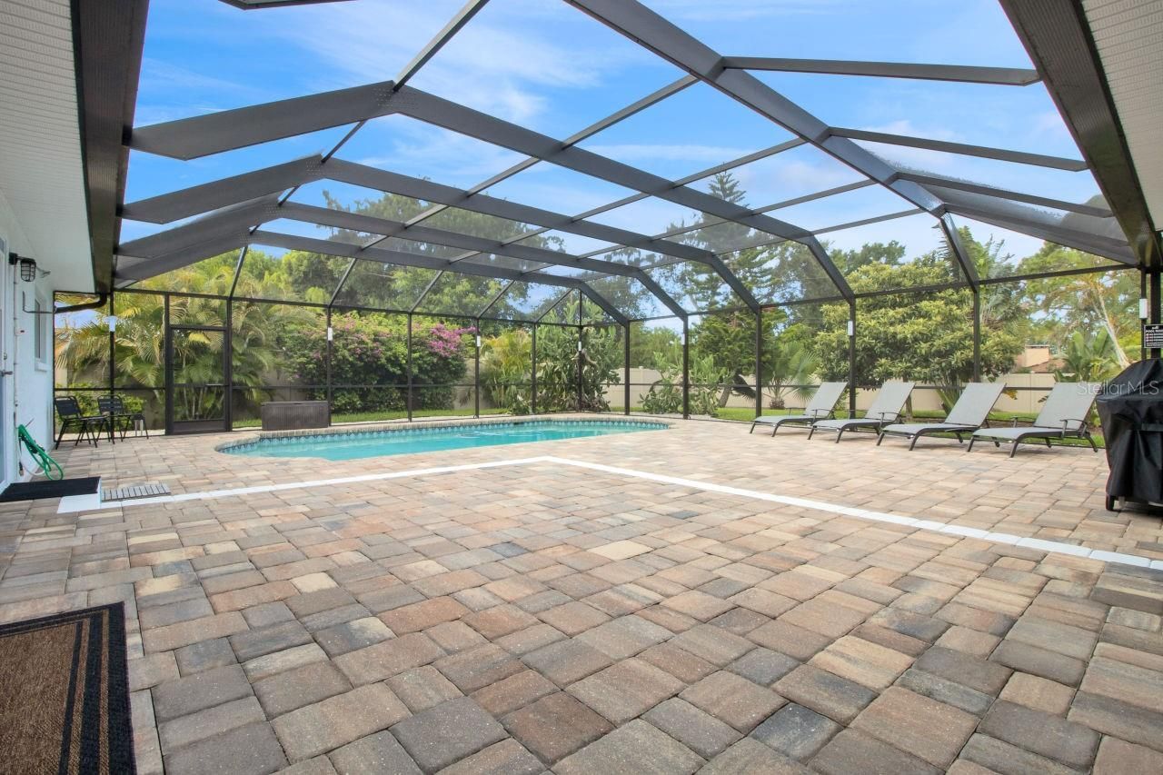 1208 De Narvaez Avenue, Bradenton, FL 34209 Photo