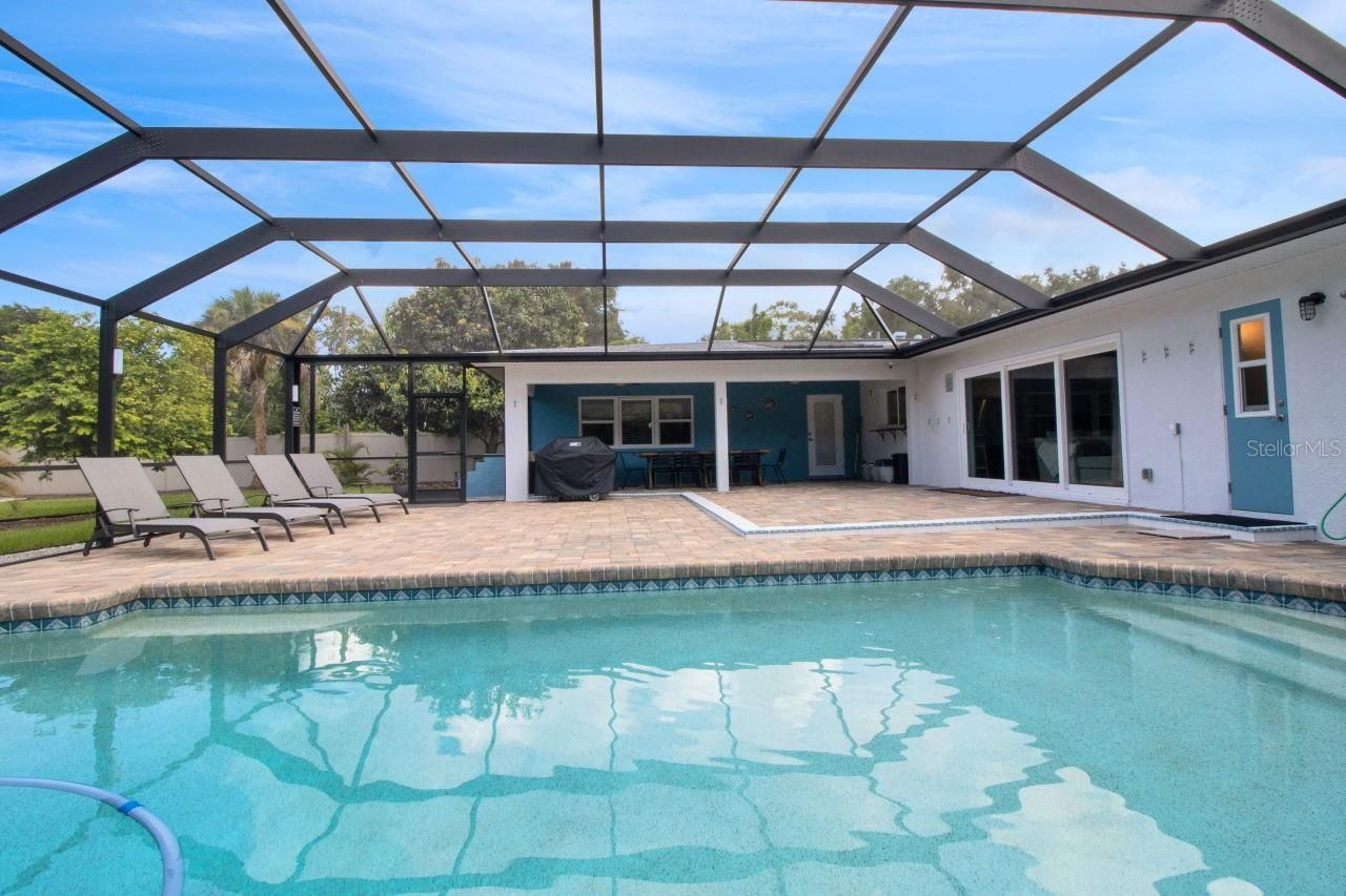 1208 De Narvaez Avenue, Bradenton, FL 34209 Photo