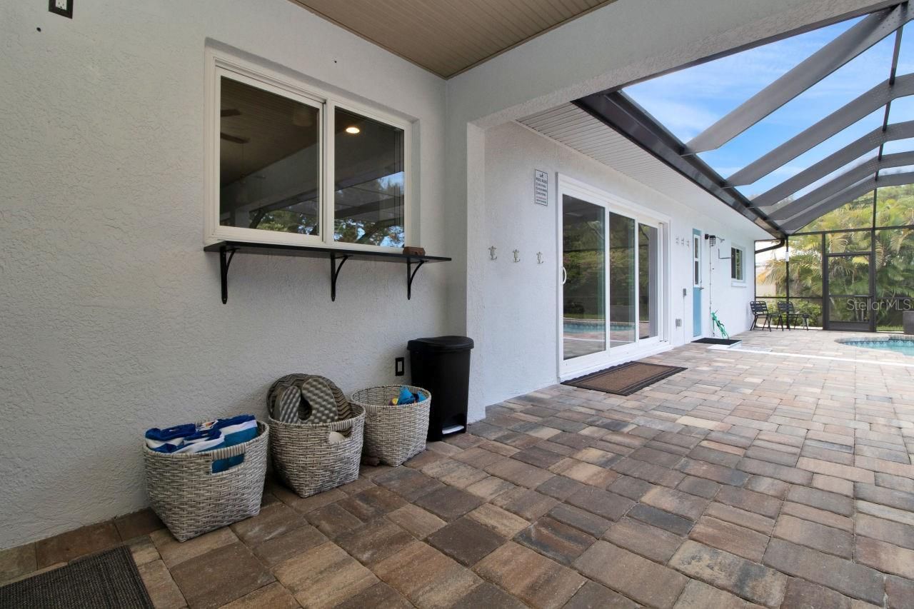 1208 De Narvaez Avenue, Bradenton, FL 34209 Photo