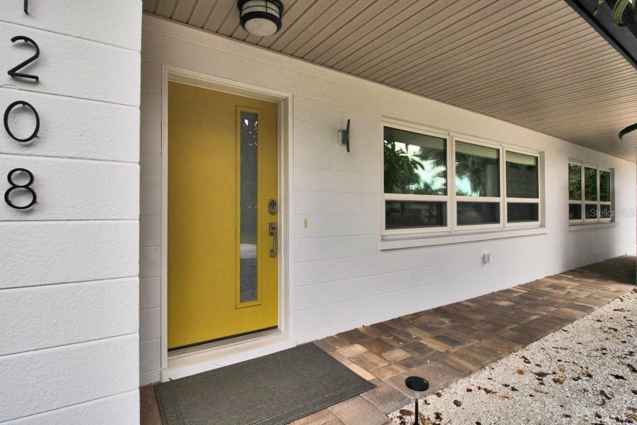 1208 De Narvaez Avenue, Bradenton, FL 34209 Photo