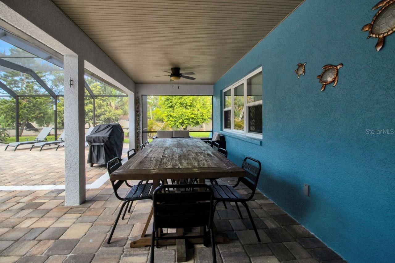 1208 De Narvaez Avenue, Bradenton, FL 34209 Photo