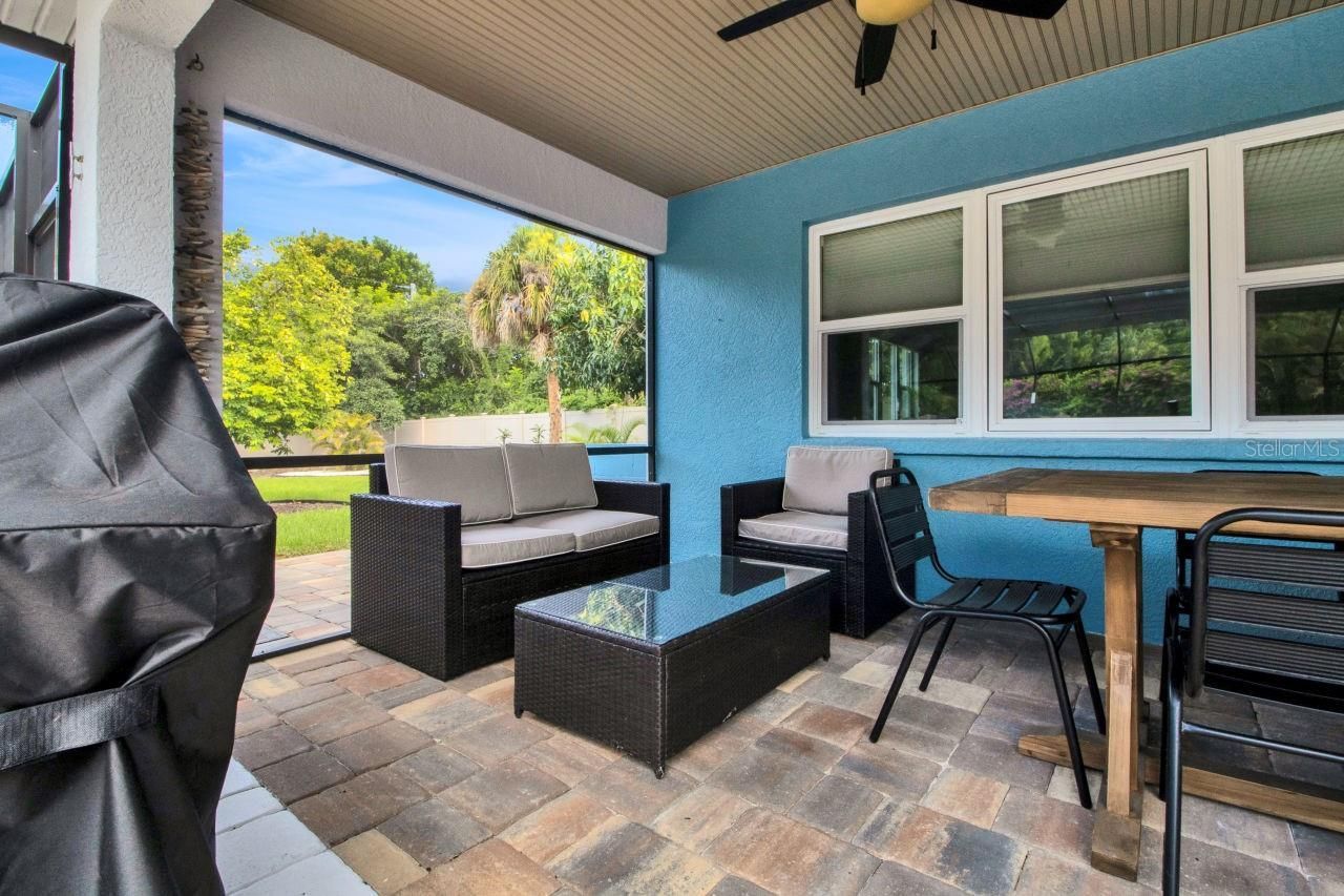 1208 De Narvaez Avenue, Bradenton, FL 34209 Photo