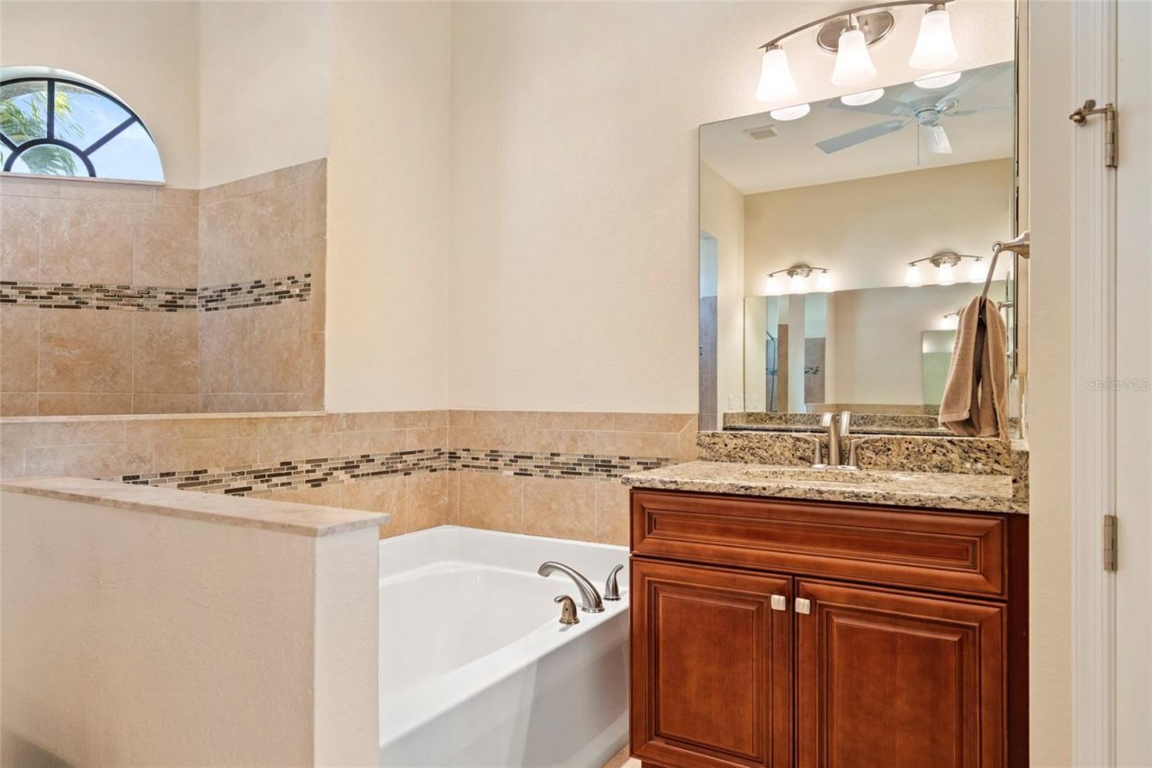 1608 NW 36th Avenue, Cape Coral, FL 33993 Photo