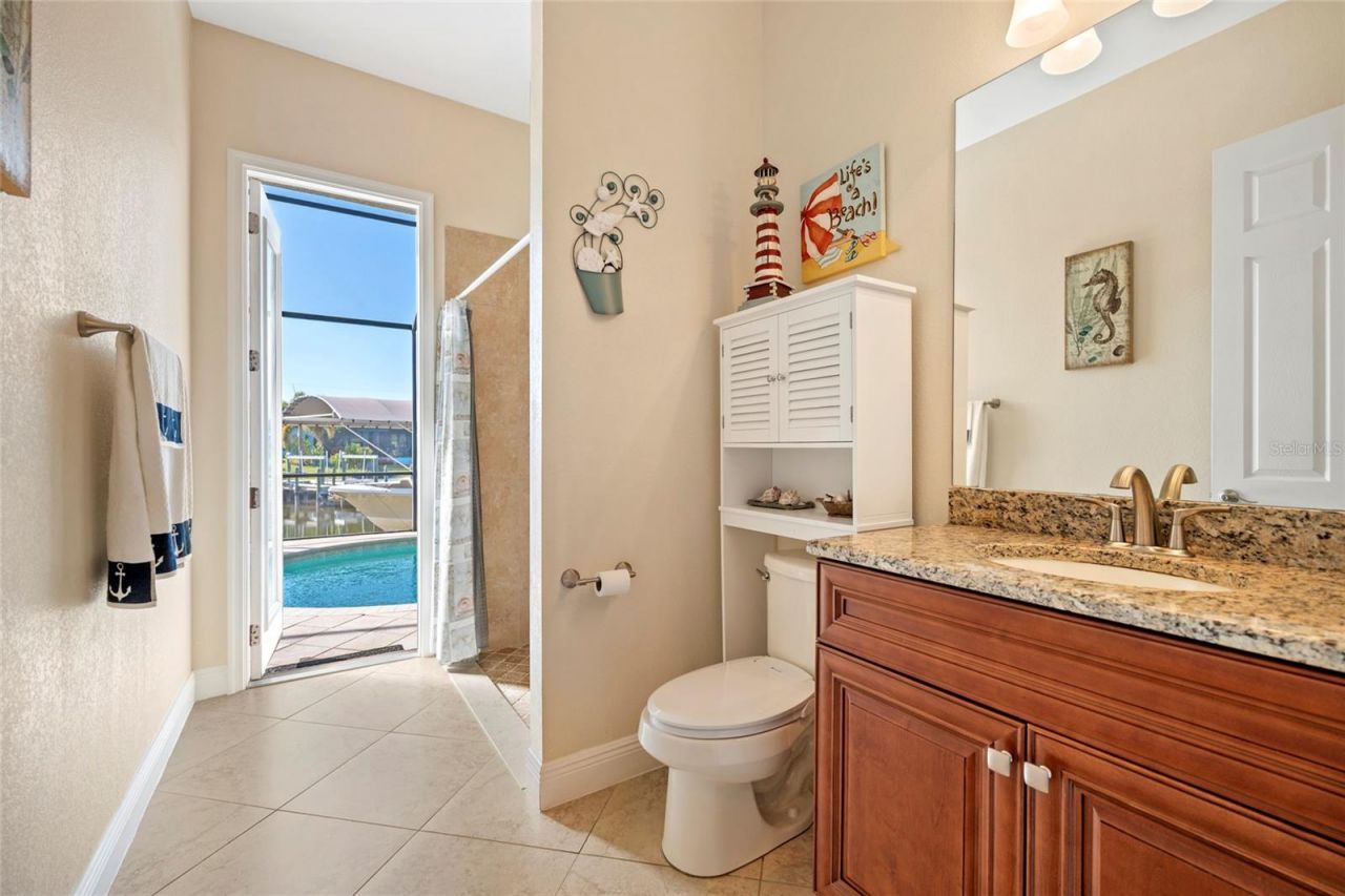 1608 NW 36th Avenue, Cape Coral, FL 33993 Photo