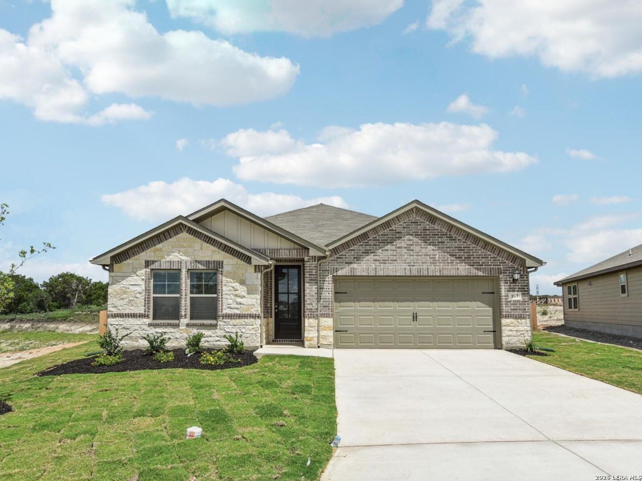 107 Shelton Pass, Cibolo, TX 78108 Main Photo