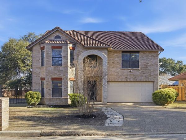 3919 Creek Frst, San Antonio, TX 78230