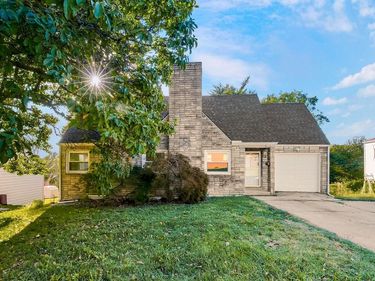 4428 N MONROE Avenue, Kansas City, MO 64117