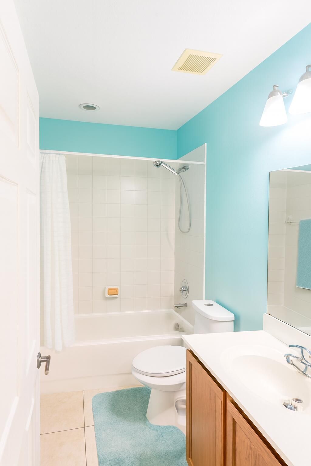 2303 Center Stone Lane, Riviera Beach, FL 33404 Photo