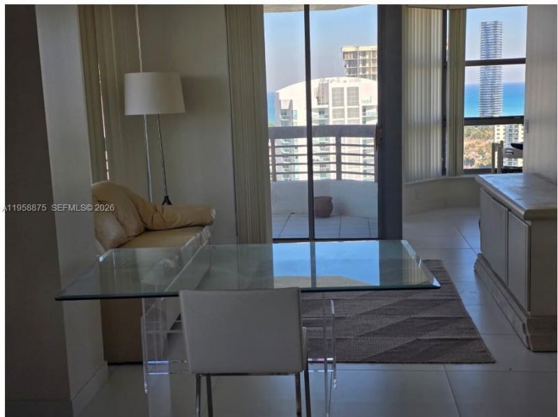 3500 Mystic Pointe Dr, Unit 2905, Aventura, FL 33180 Photo