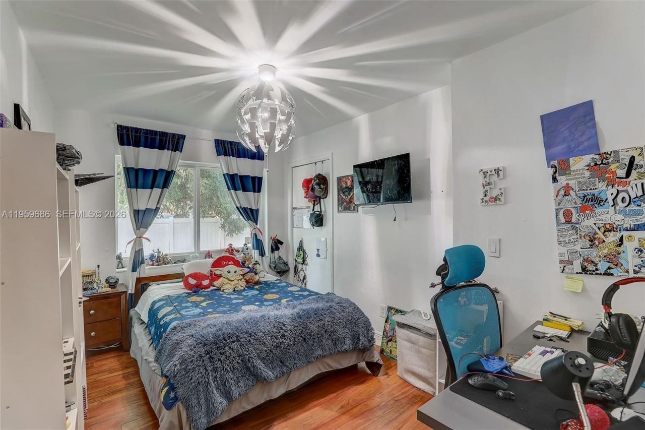 14530 Garden Dr , Miami, FL 33168 Photo