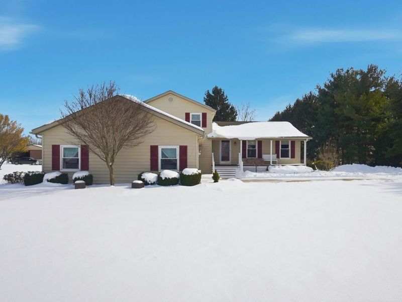 6894 Biggert Road, London, OH 43140 Photo 1