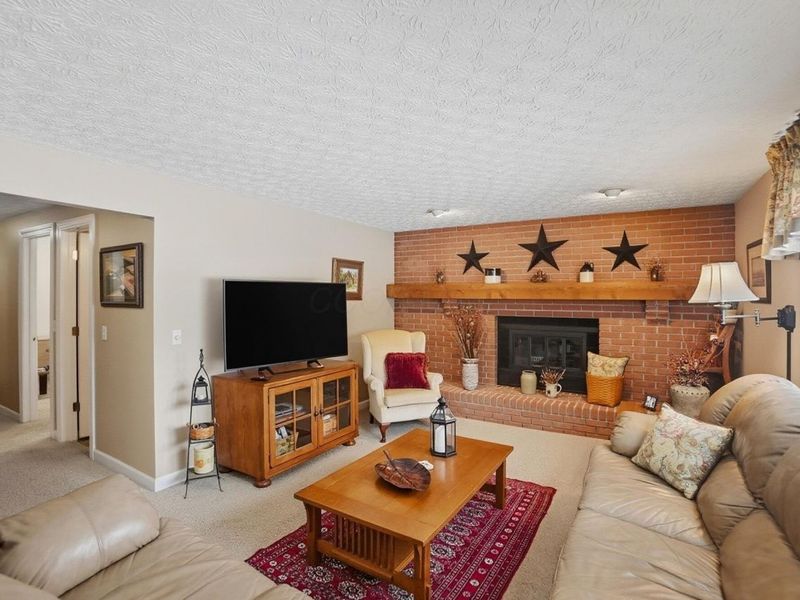 6894 Biggert Road, London, OH 43140 Photo 25