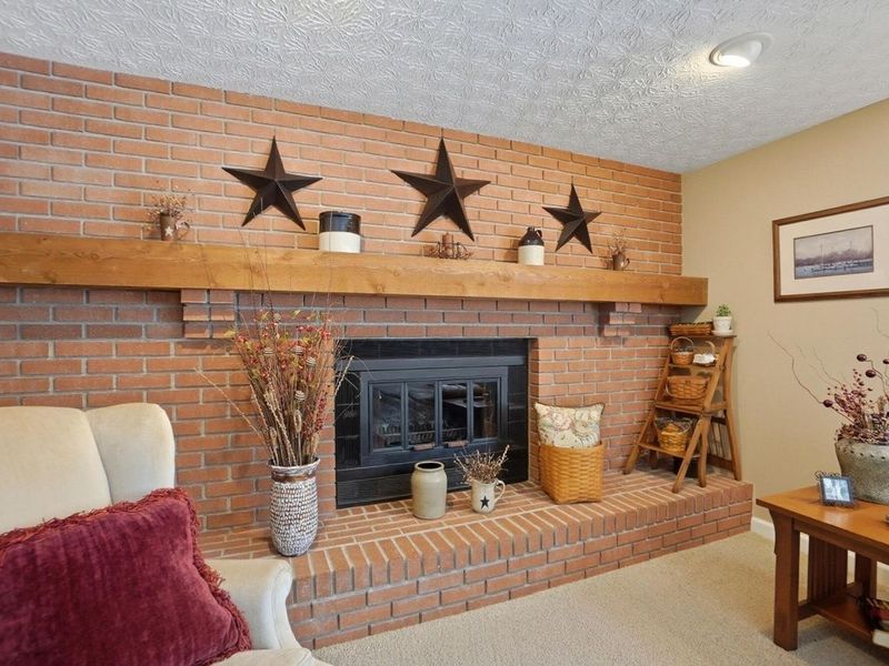 6894 Biggert Road, London, OH 43140 Photo 26