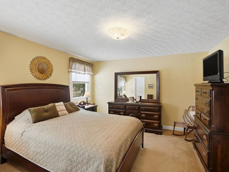 6894 Biggert Road, London, OH 43140 Photo 30