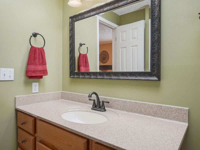 6894 Biggert Road, London, OH 43140 Photo 34