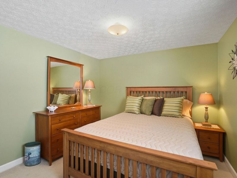 6894 Biggert Road, London, OH 43140 Photo 38