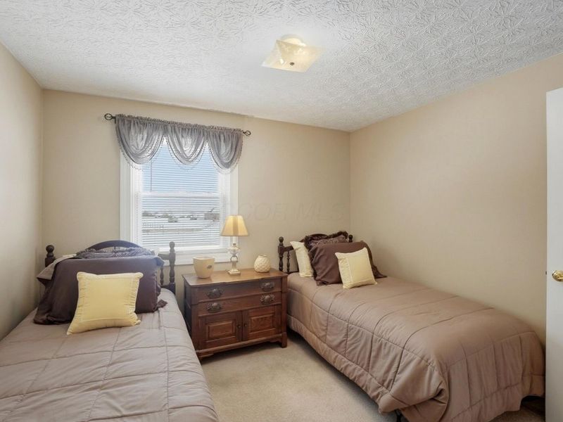 6894 Biggert Road, London, OH 43140 Photo 43