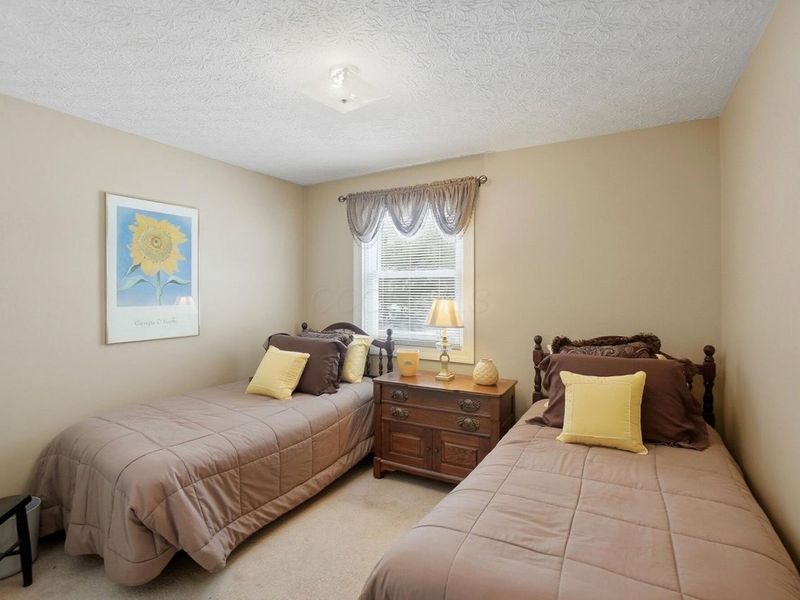 6894 Biggert Road, London, OH 43140 Photo 44