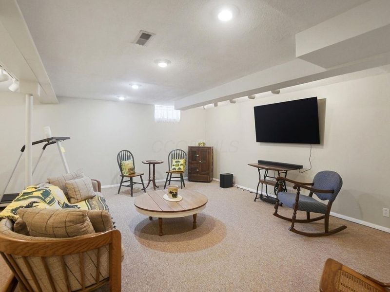 6894 Biggert Road, London, OH 43140 Photo 53