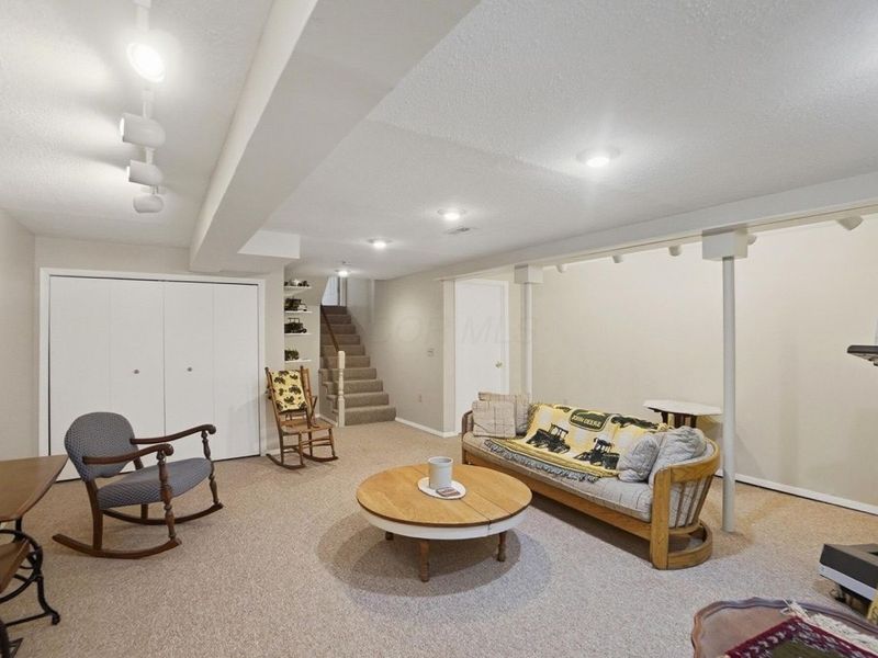 6894 Biggert Road, London, OH 43140 Photo 55