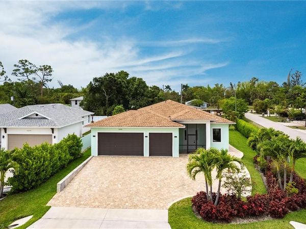 10295 Carolina ST, BONITA SPRINGS, FL 34135