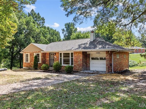 1354 Stein Road, Ferguson, MO 63135