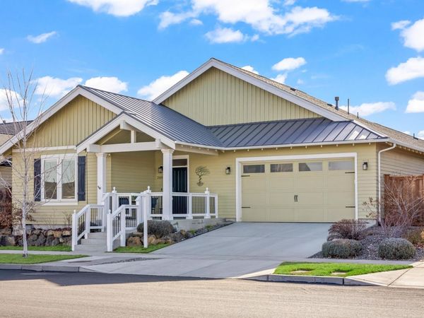 20811 Beaumont Drive, Bend, OR 97701