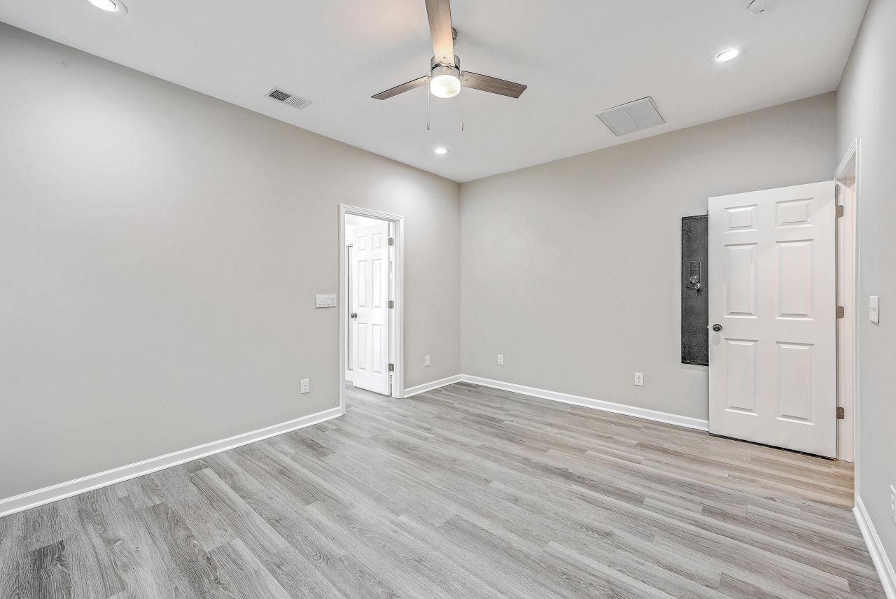 7871 N Highway 17 Photo 19