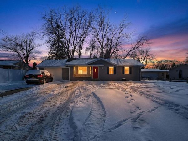 615 Sioux Street, Jackson, MI 49203