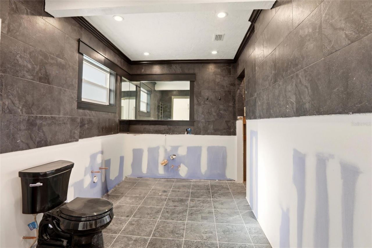 552 Juan Anasco Drive, Longboat Key, FL 34228 Photo