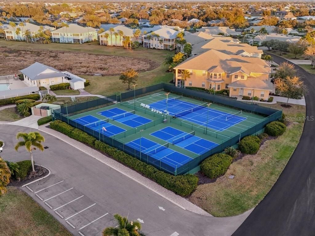 2061 Willow Hammock Circle, Unit 205, Punta Gorda, FL 33983 Photo