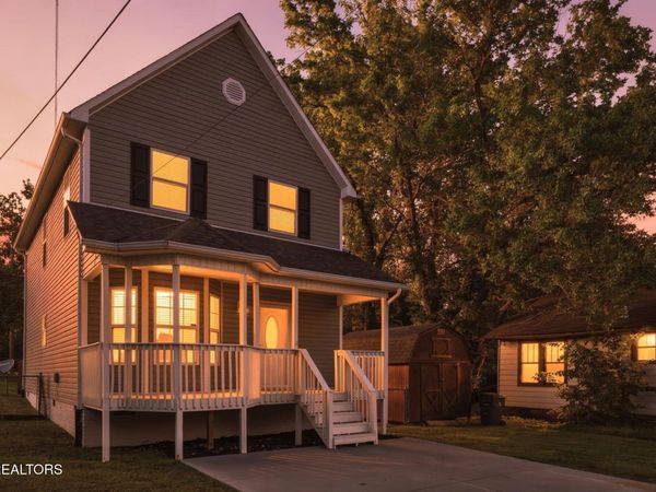 425 Atlantic Ave, Knoxville, TN 37917