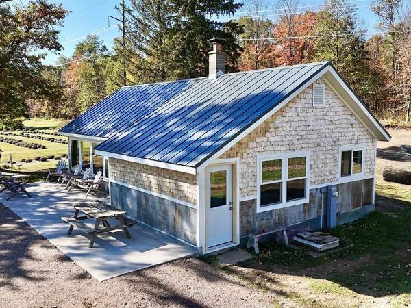 W6098 E STELLING ROAD, Tomahawk, WI 54487