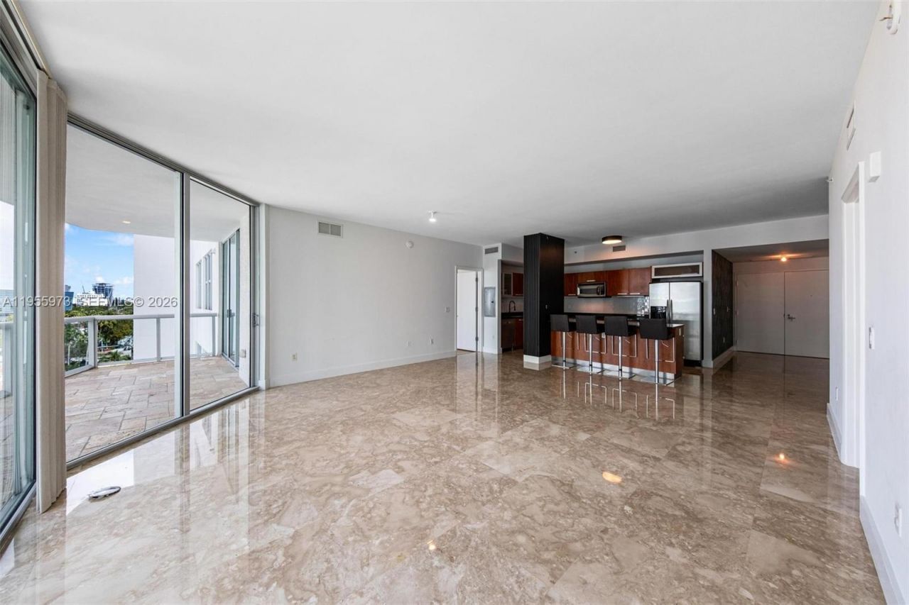 3131 NE 188th St, Unit 2-803, Aventura, FL 33180 Photo