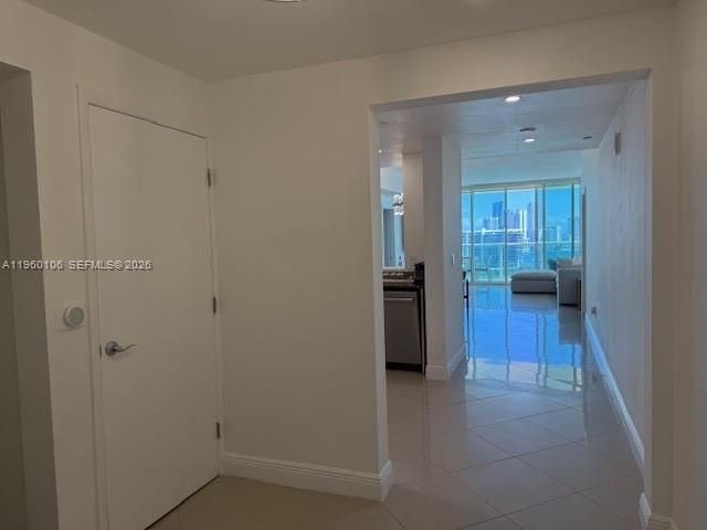 3330 NE 190th St, Unit 1815, Aventura, FL 33180 Photo