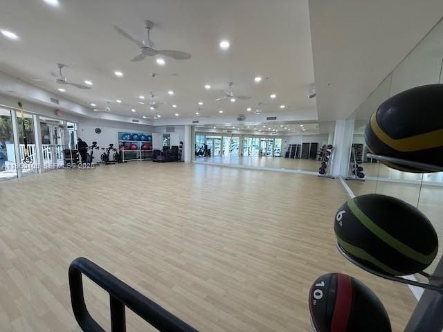 3330 NE 190th St, Unit 1815, Aventura, FL 33180 Photo