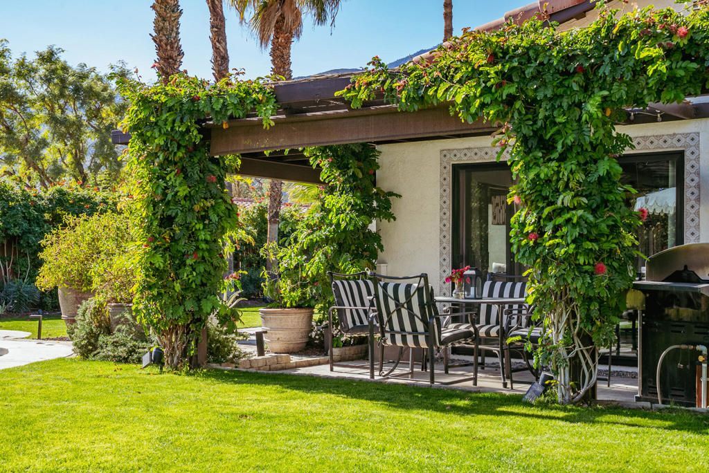 1331 E Del Paso Way, Palm Springs, CA 92262 Main Photo