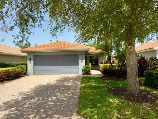 19639 Villa Rosa LOOP , ESTERO, FL 33967