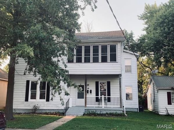 311 W Chester Street , Pinckneyville, IL 62274