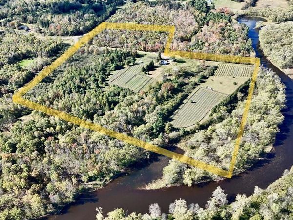 W6098 E STELLING ROAD, Tomahawk, WI 54487