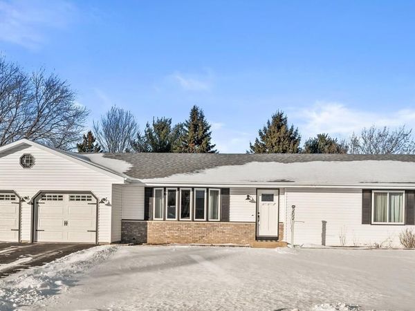 202 Highland AVENUE, Fort Atkinson, WI 53538