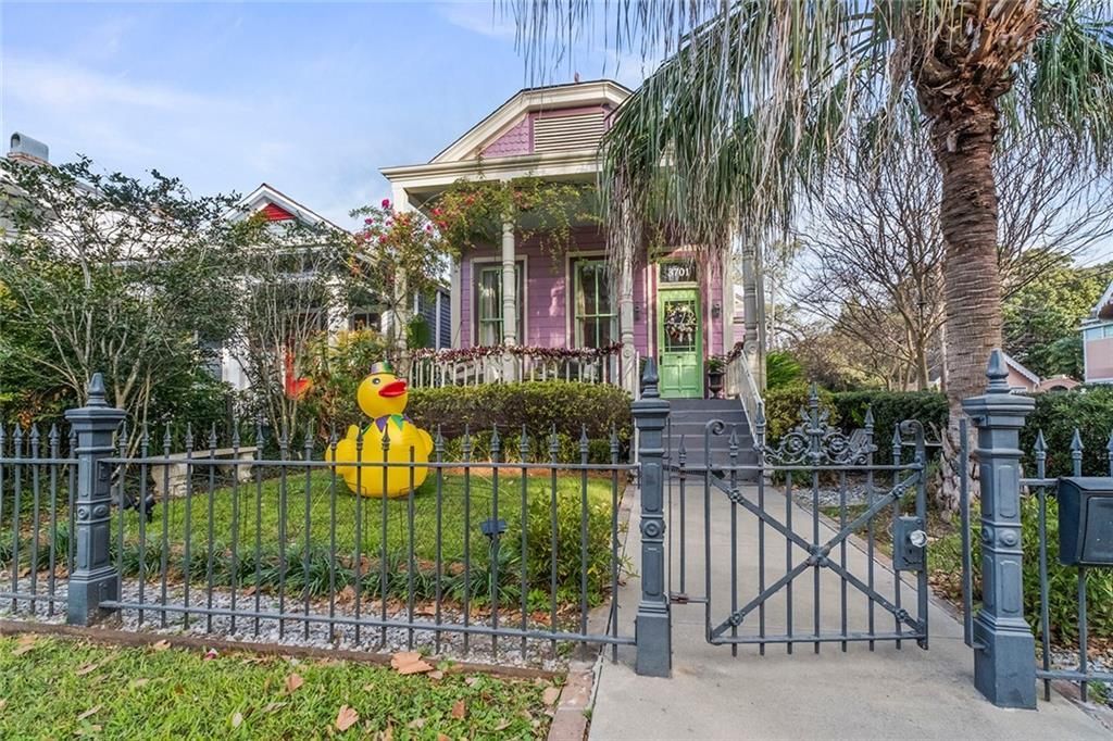 3701 CARONDELET Street New Orleans, LA 70115