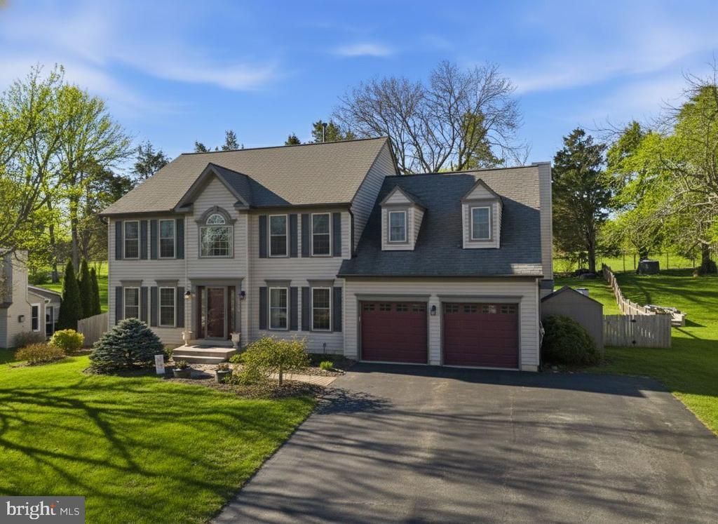 468 Devon Drive, Warrenton, VA 20186 Main Photo