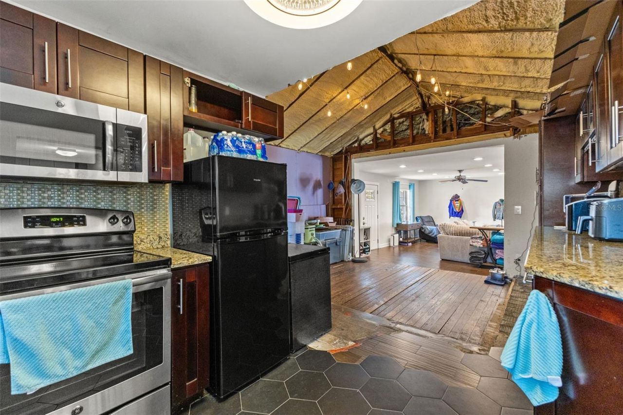 1747 26th Avenue N, Saint Petersburg, FL 33713 Photo