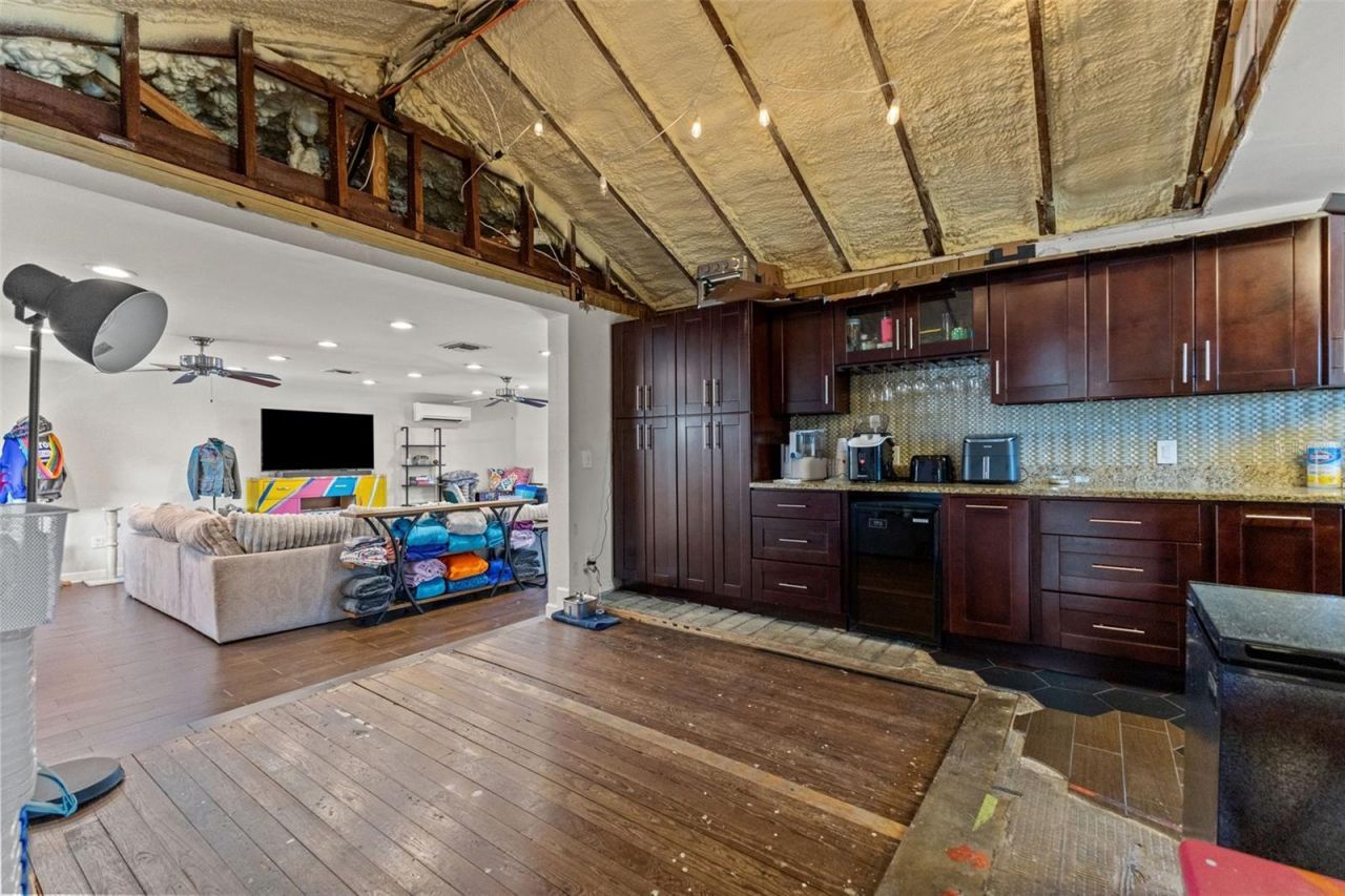 1747 26th Avenue N, Saint Petersburg, FL 33713 Photo