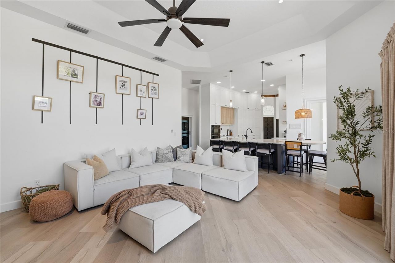 11325 Riverbank Boulevard, Orlando, FL 32817 Photo