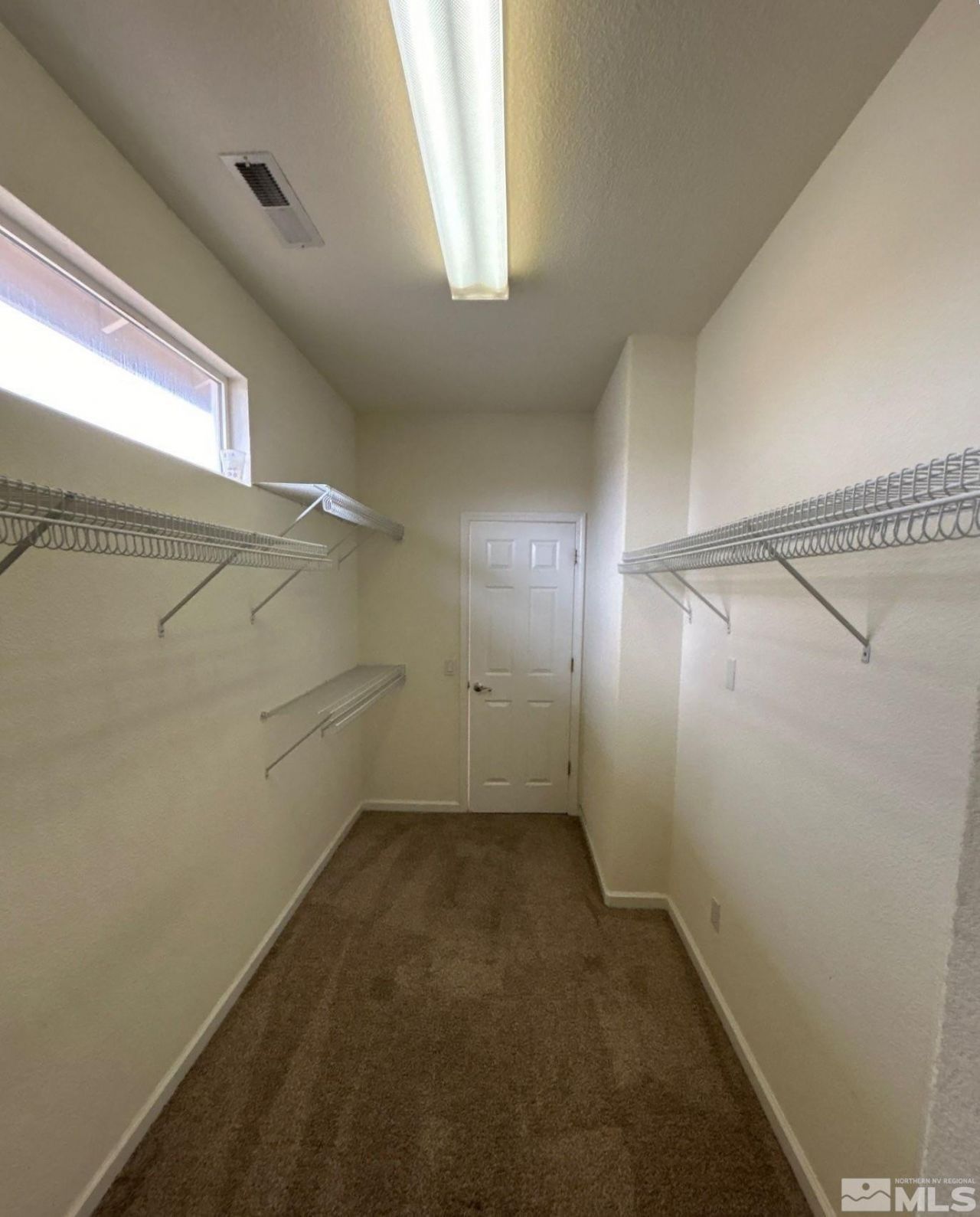 2760 Arrowsmith Drive, Sparks, NV 89436 Photo