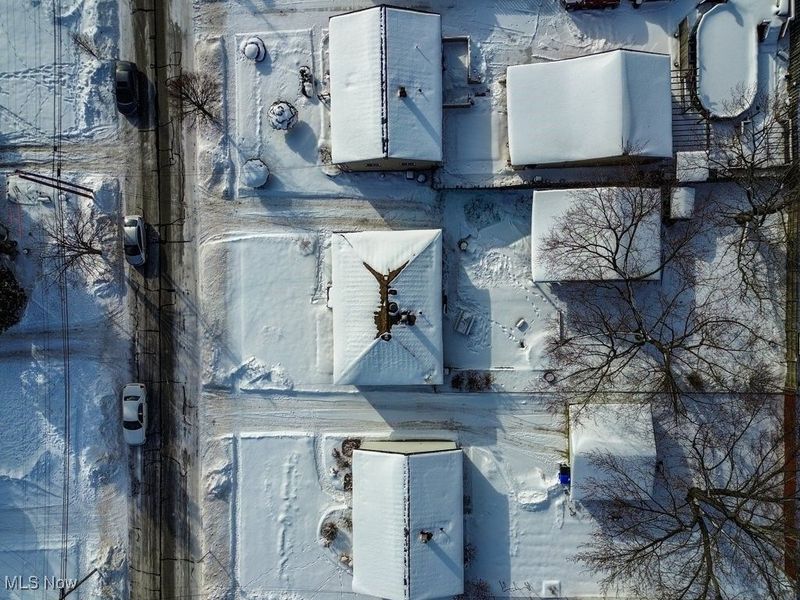 6490 Grosse Drive, Brook Park, OH 44142 Photo 35