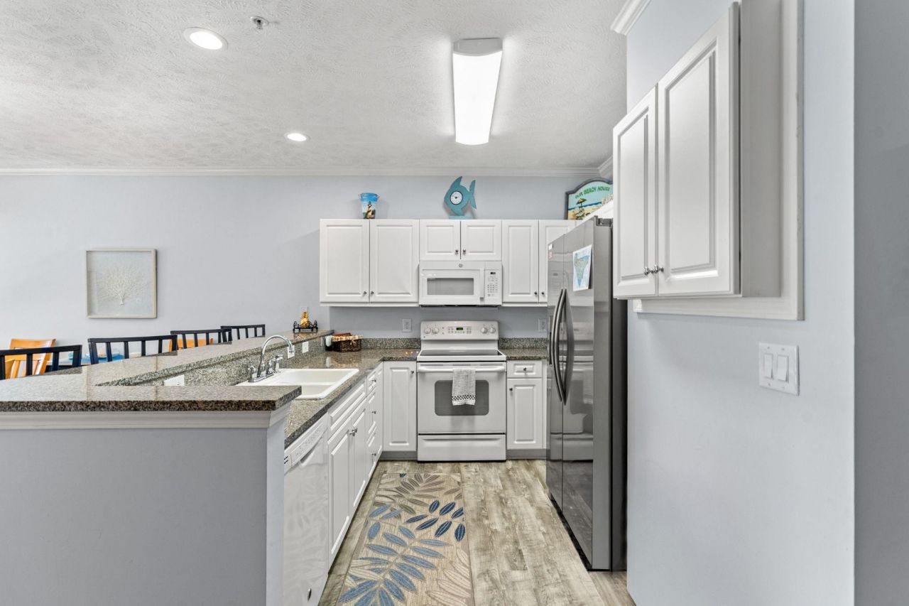 601 Hillside Dr. N Photo 5