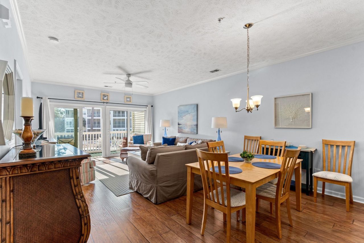 601 Hillside Dr. N Photo 8